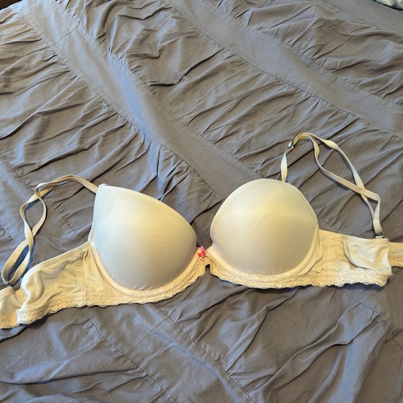 Lot of 15 Victoria’s Secret, Aerie, SKIMS, Warner Bras - 36A, 34B, 36B, 34C - Picture 6 of 16